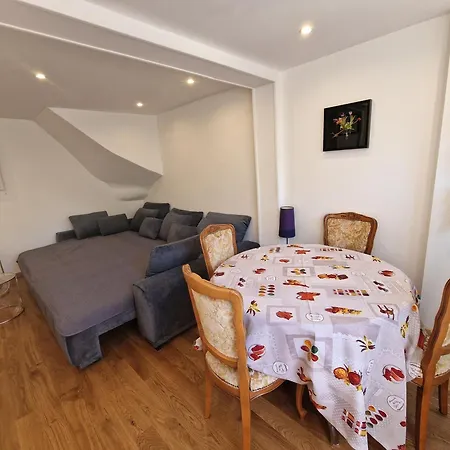 Studio Drancy Avec Jardin 45 M2 Exterior photo